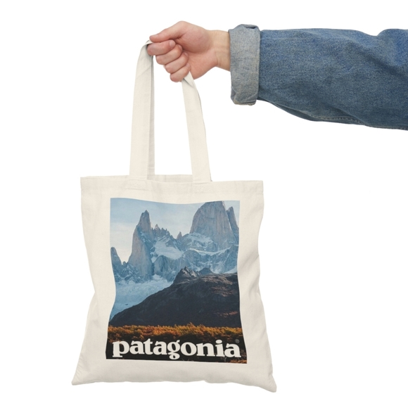 Patagonia print tote 💖🏔️ - Picture 2 of 2